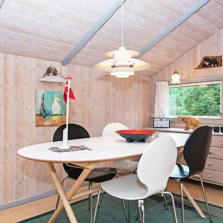 Holiday Laerkevej Vi Holiday home